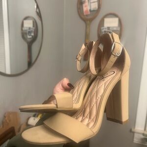 Windsor Tan Block Heel Sandals